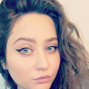 Meet your Posher, Lily